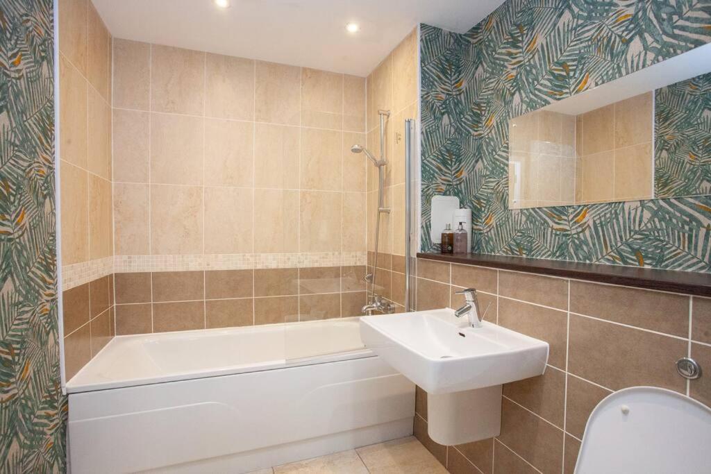 גלאזגו Fantastic City Centre Flat מראה חיצוני תמונה
